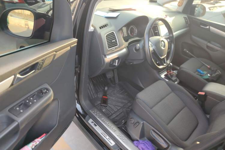 Used Volkswagen Sharan 2018 380TSI Comfort Edition 7-Seater
