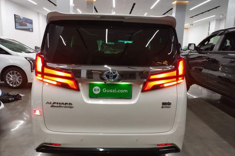 Used Toyota Alphard 2021 Dual-Engine 2.5L Prestige Edition