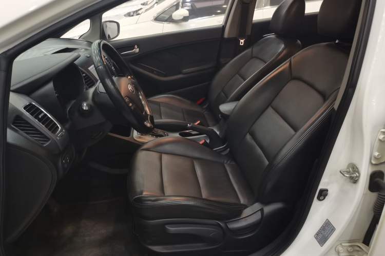 Used Kia K3 2015 1.6L Automatic GLS
