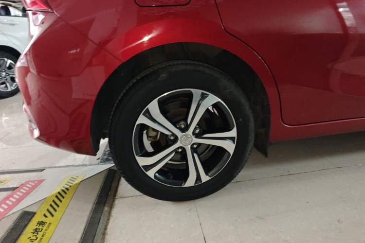 Used Nissan Tiida 2019 1.6L CVT Smart Drive Version China VI Standard
