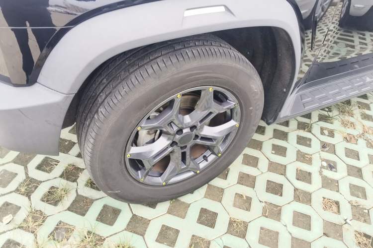 Used Jetour Traveler 2023 2.0T All-Wheel-Drive CrossPRO
