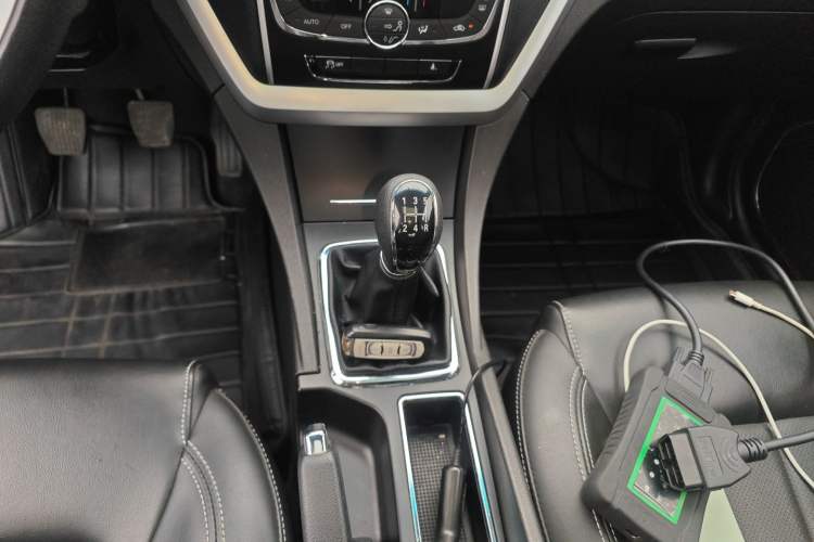 Used Geely Auto Emgrand 2016 Sedan 1.5L Manual Upward Edition
