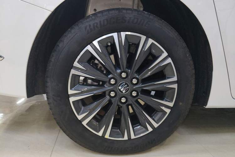 Used Buick GL8 2025 Lu Zun Deluxe Edition
