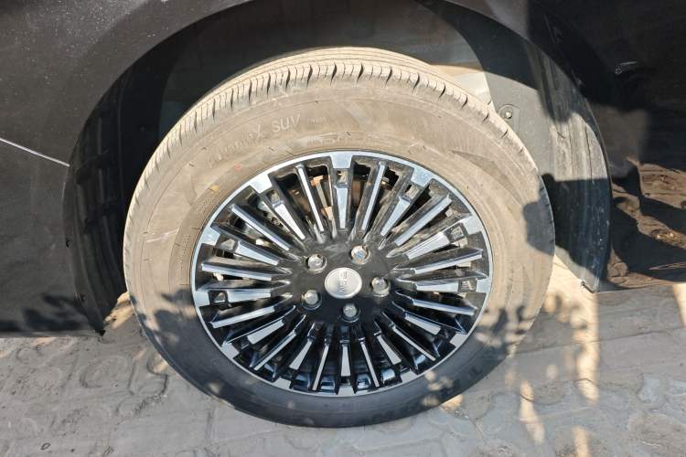 Used  Ruisheng Ace M7 2025 2.0L Automatic Long Wheelbase Luxury Version 7 Seats
