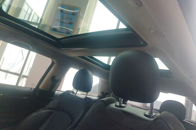 Used  MINI 2021 1.5T COOPER Artist
