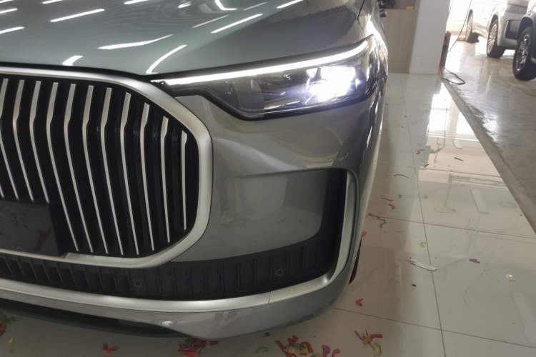 Used Chery Tiggo 9 C-DM 2025 1.5T 106KM Ultra-Enjoyment Version 5 Seats Lithium Iron Phosphate
