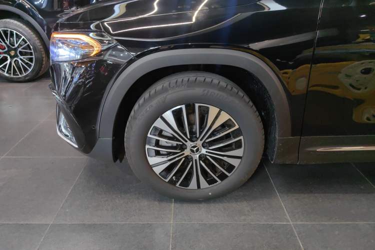 Used Mercedes-Benz EQB 2025 EQB 260
