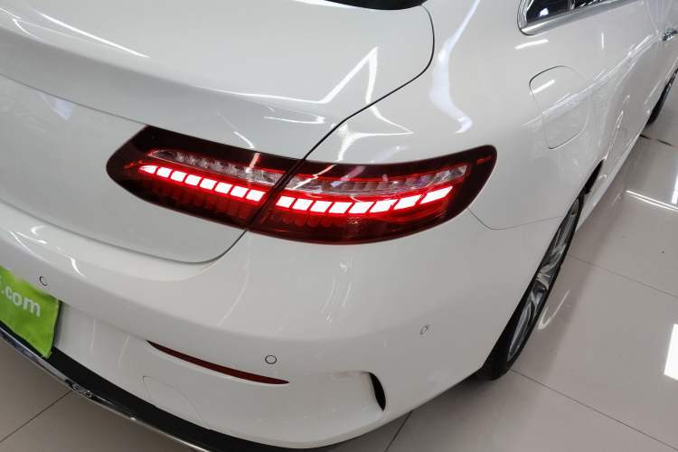 Used Mercedes-Benz E-Class 2021 E 260 Coupe
