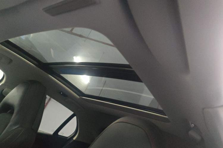 Used Lynk & Co 02 2018 1.5T DCT Two-Wheel Drive Pro Version China V Emission Standard