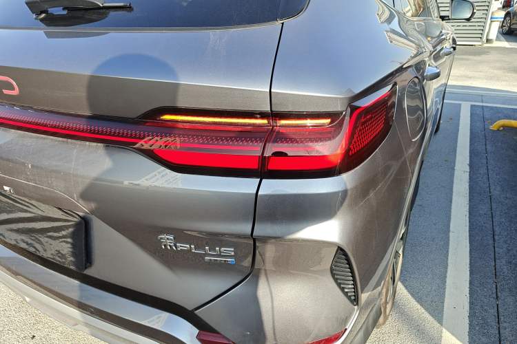 Used BYD Song PLUS New Energy 2025 DM-i Intelligent Driving 160KM Flagship Model
