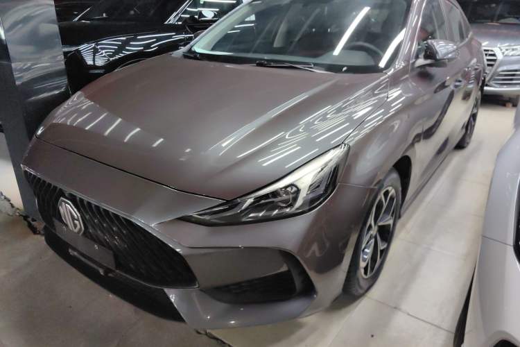 Used MG 5 2021 180 DVVT CVT Youth Luxury Edition
