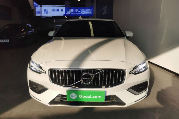 Used Volvo S60 2020 T4 Zhiyi Luxury Edition