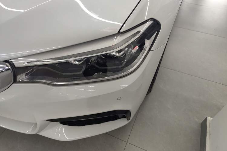 Used BMW 5 Series 2018 530Li Luxury Edition M Sport Package
