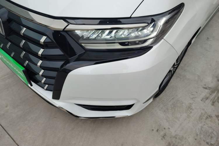 Used Honda Elysion 2022 2.0L eHEV Luxury Edition
