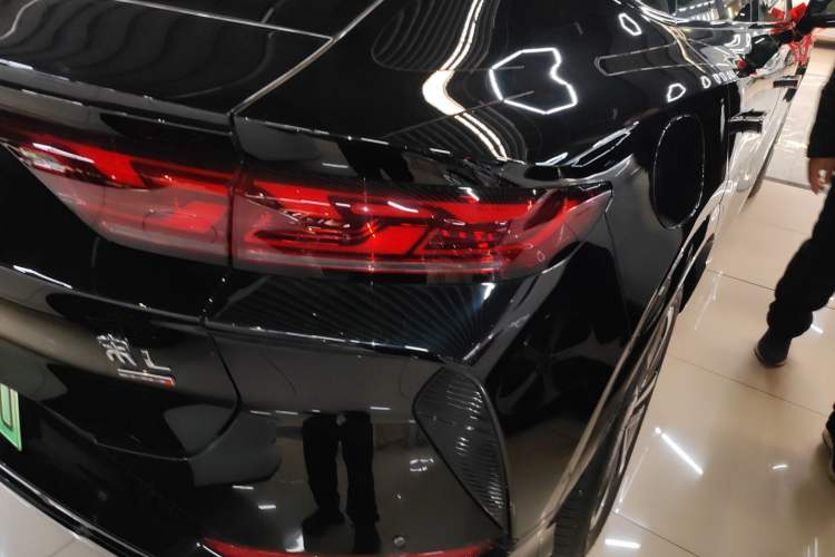 Used BYD Song L EV 2025 Intelligent Driving Version 662 km LiDAR Excellence Edition