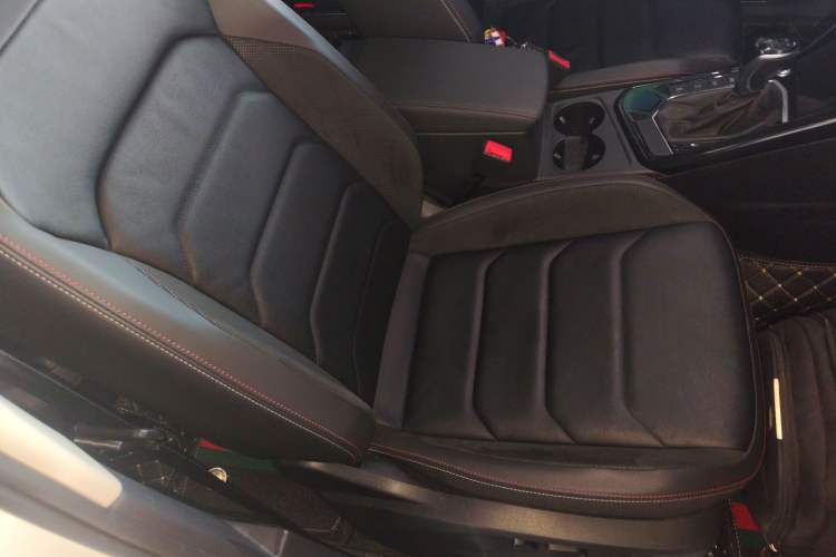 Used Volkswagen Tayron 2019 Teramont Edition 280TSI Two-Wheel Drive Luxury Model China VI Standard
