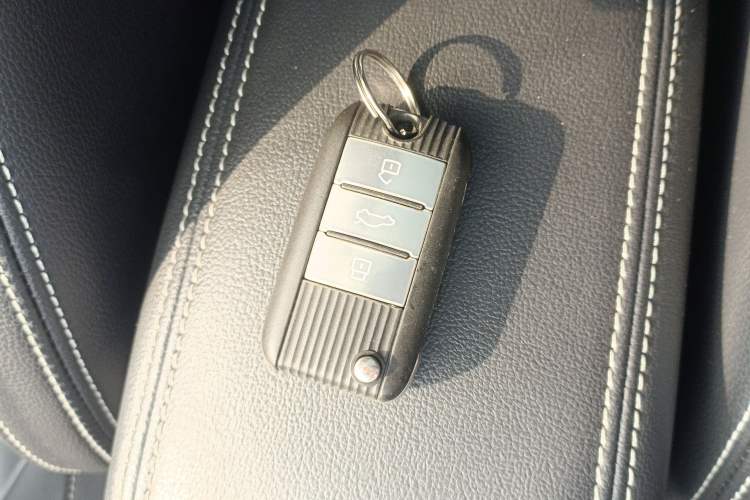 Used MG ZS 2017 1.5L Automatic Luxury Edition
