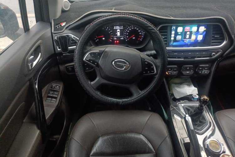 Used GAC Trumpchi GS4 2017 235T Manual Two-Wheel Drive Luxury Edition