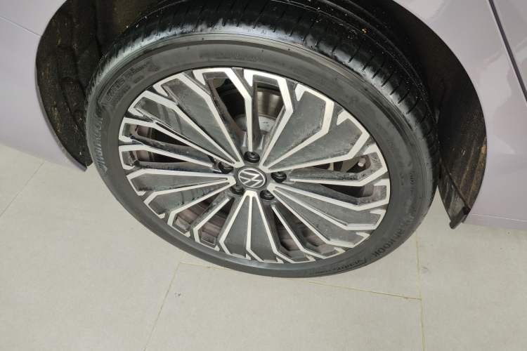 Used Volkswagen Passat 2025 Pro 380TSI Dragon Supreme Edition