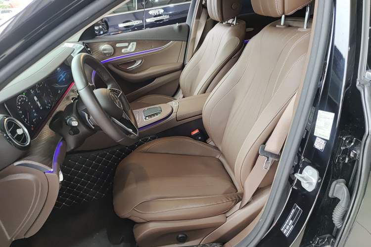 Used Mercedes-Benz E-Class 2023 Updated E 300 L Fashion Edition
