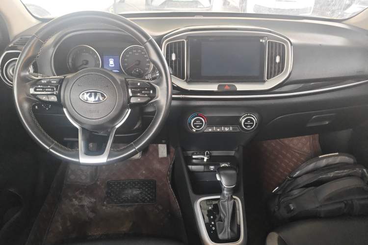 Used Kia Stonic 2019 1.4L Automatic Sport Edition China VI