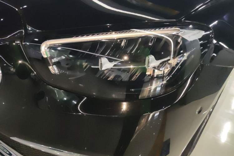 Used Mercedes-Benz E-Class 2023 Facelift E 260 L