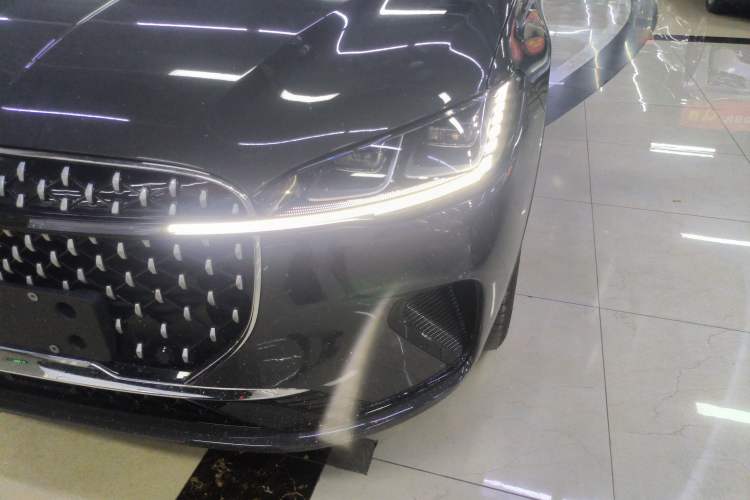 Used Lincoln Corsair 2023 2.0T Two-Wheel-Drive Luxury Edition
