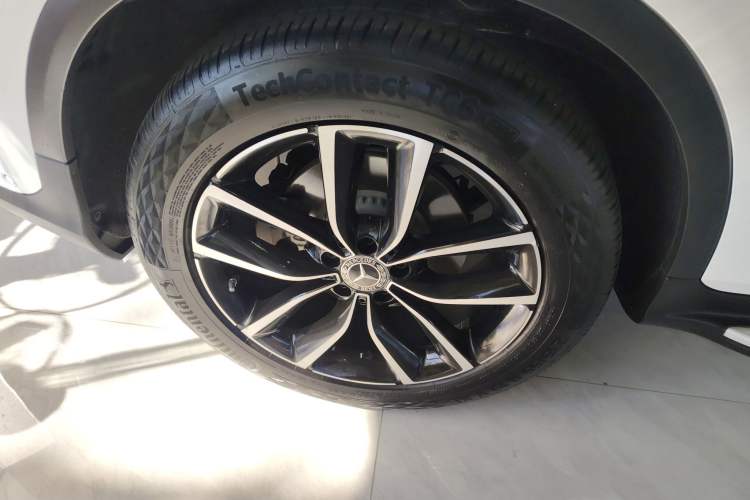 Used Mercedes-Benz GLC 2020 GLC 300 L 4MATIC Dynamic Edition
