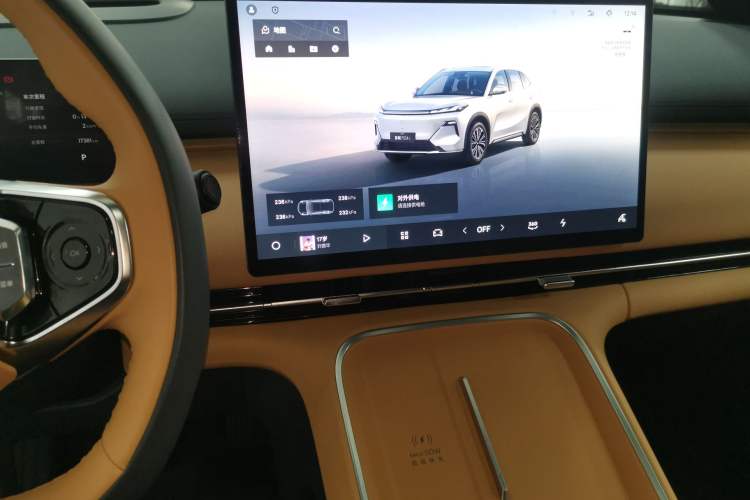 Used Geely Galaxy Galaxy Xingjian 7 EM-i 2025 120km Flagship Edition
