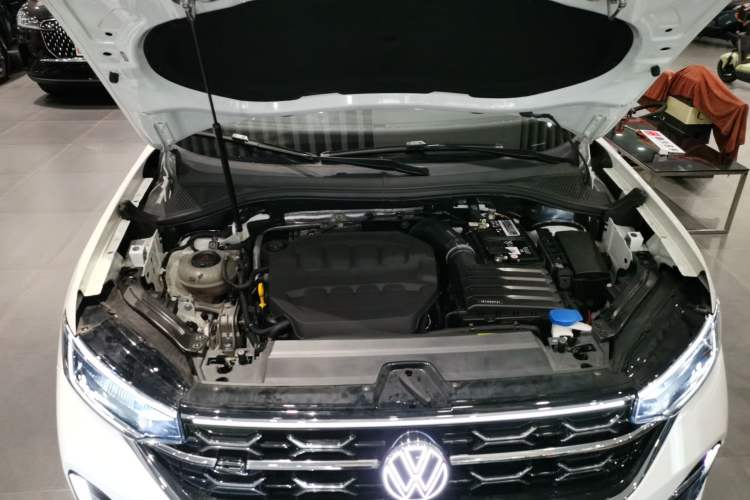 Used Volkswagen Tayron 2023 Revised Version 380TSI All-Wheel Drive R-Line High-Energy Edition