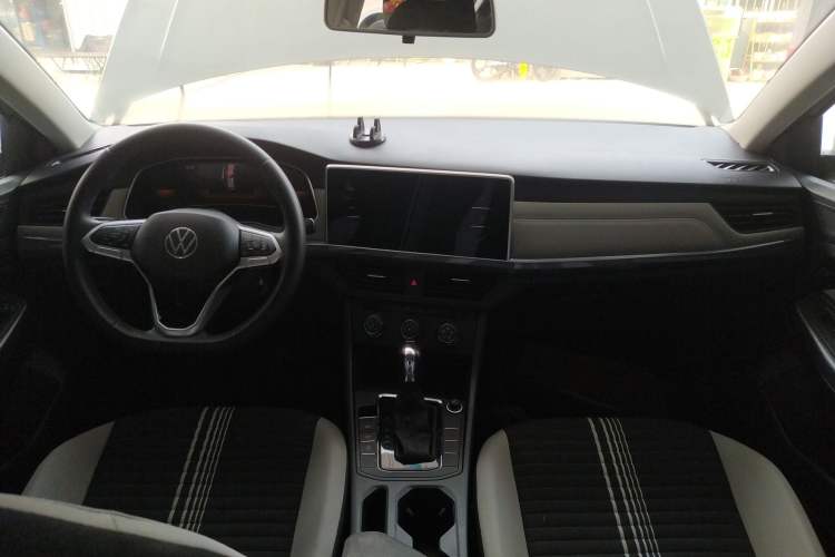 Used Volkswagen Bora 2024 200TSI DSG Comfort Edition
