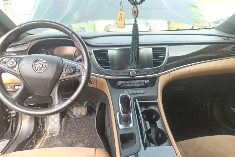 Used Buick LaCrosse 2019 28T Luxury Model