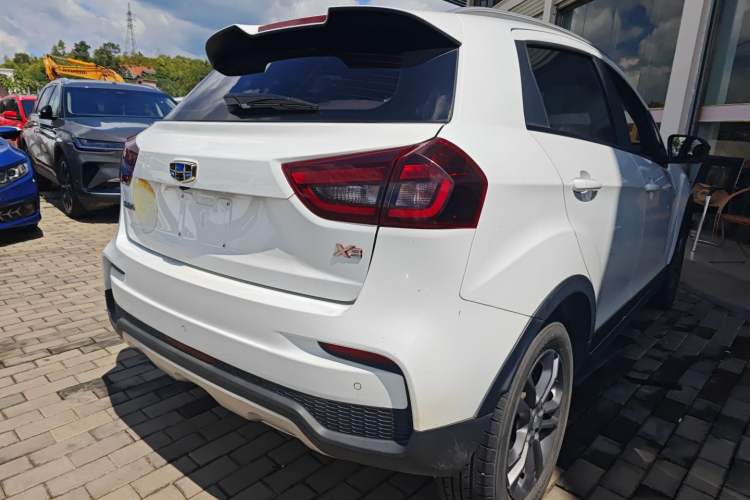 Used Geely Auto Vision X3 2020 1.5L CVT Luxury Model
