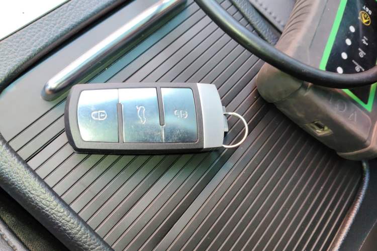 Used Volkswagen Magotan 2016 1.8TSI Luxury Comfort Model