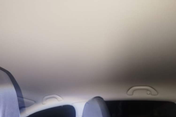 Used Volkswagen Polo 2016 1.4L Manual Fashion Model