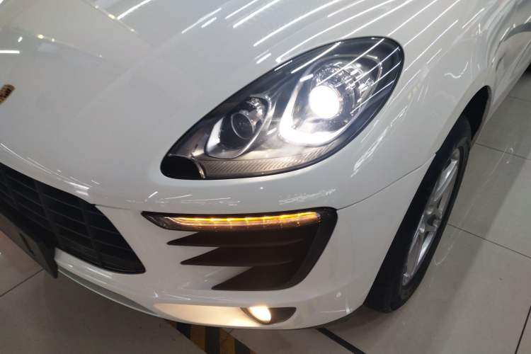 Used Porsche Macan 2017 Macan 2.0T
