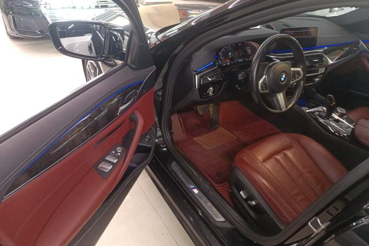 Used BMW 5 Series 2020 530Li Leading Model M Sport Package