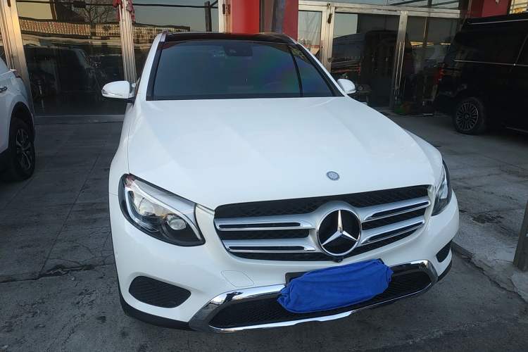 Used Mercedes-Benz GLC 2016 GLC 300 4MATIC Dynamic Model