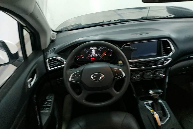 Used GAC Trumpchi GS4 2017 200T G-DCT Two-Wheel Drive Elite Edition
