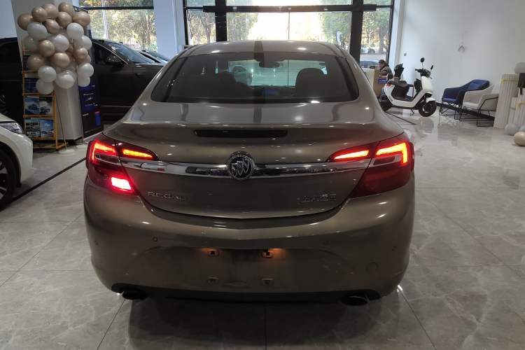 Used Buick Regal 2015 2.0L Leading Fashion Edition
