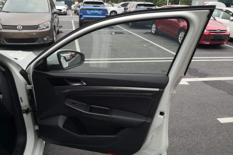 Used Volkswagen Bora 2020 1.5L Automatic Comfort Model
