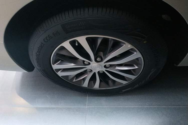 Used Buick GL8 2022 ES Landtrek 653T Comfort Edition
