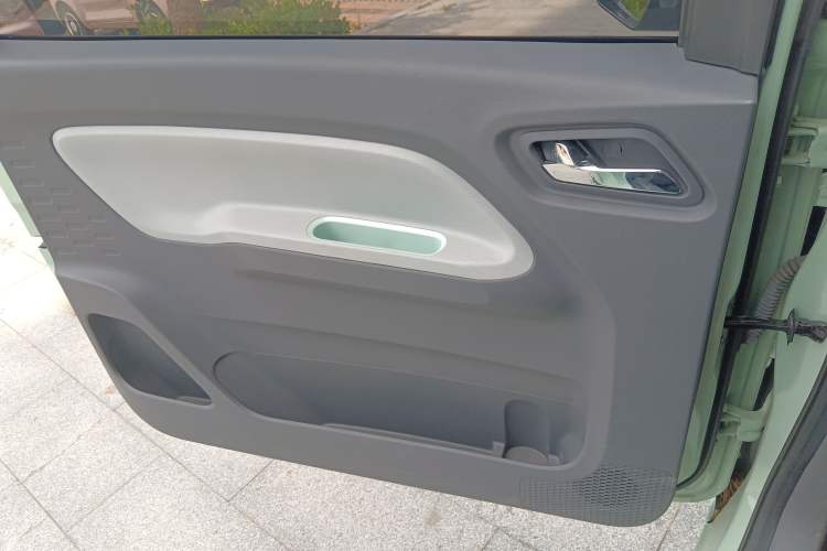 Used Wuling Hongguang MINIEV 2022 Macaron Premium Model – Lithium Iron Phosphate
