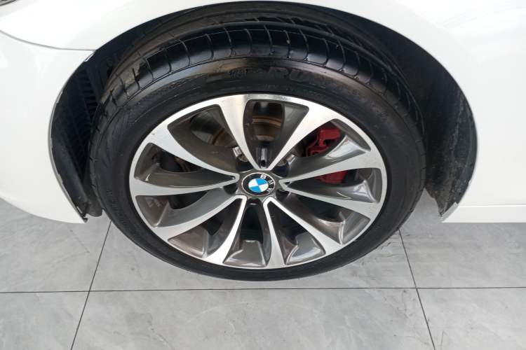 Used BMW 5 Series 2017 525Li Leading Model

