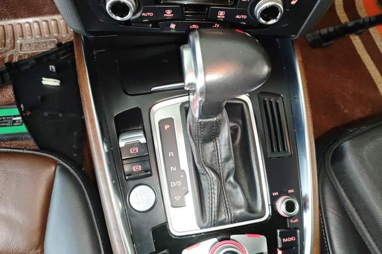 Used Audi Q5 2016 40 TFSI Comfort Model