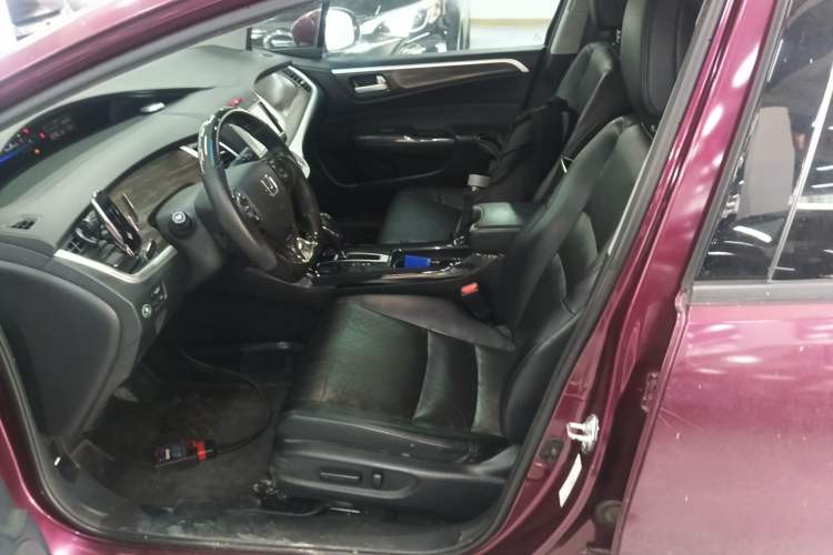 Used Honda Jade 2017 210 TURBO CVT Luxury Edition 5 Seats