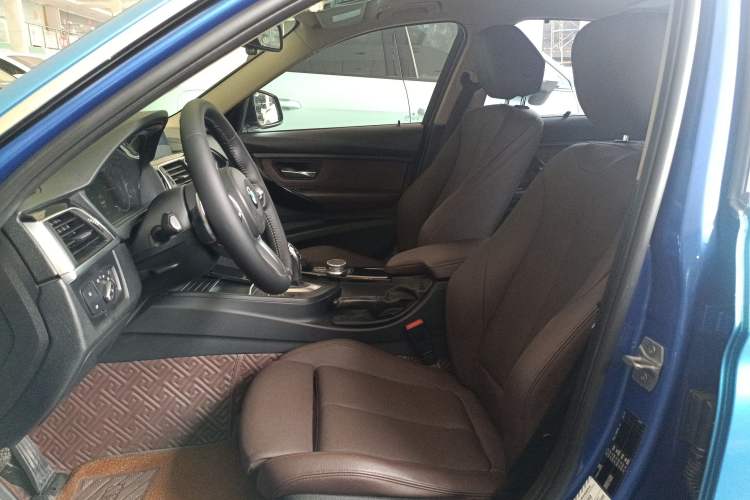 Used BMW 3 Series 2018 320Li Leading Model M Sport Package
