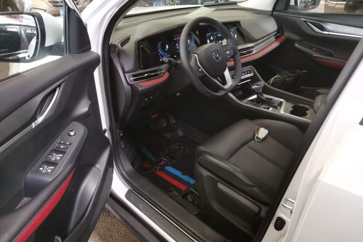 Used Changan CS55PLUS 2020 1.5T Automatic Colorful Model