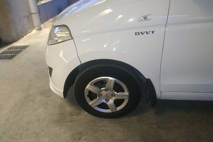 Used Wuling Hongguang 2015 1.5L S Basic Version China V Standard
