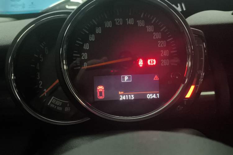 Used  MINI 2018 1.5T COOPER Classic Edition
